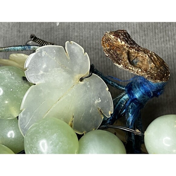 Vtg Italian Alabaster Large Marble Stone Light Green Grapes Cluster Stem Leaves - Picture 3 of 16